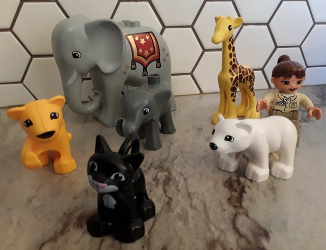 Lot 7 LEGO DUPLO Animals Zoo Keeper Giraffe Elephant Cat Polar Bear Lion Cub | eBay