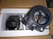 ebm-papst D2E146-HT65-14 AC Blower Centrifugal Bearing 115V 582CFM 63dB