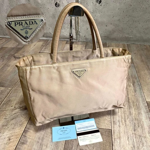 Sac fourre tout bandoulière en nylon PRADA authentique beige moyen femme Italie 116255