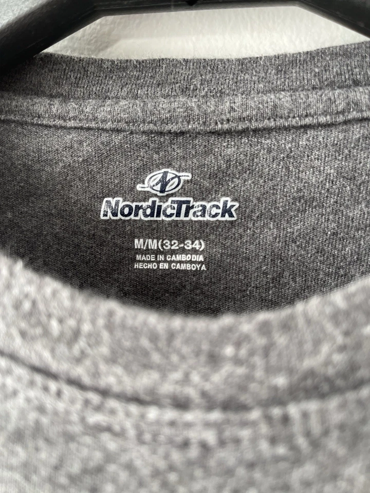 Camiseta gris cuello redondo manga larga NordicTrack para hombre talla M Foto 4 de 4