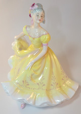 Royal Doulton 8 1/2" Lady Figurine HN2379 Ninette 1980s Excellent