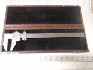 MACHINIST TOOLS LATHE Machinist Starrett 12" Vernier Caliper Gage Gauge /f