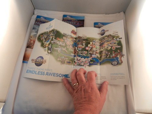 2018 UNIVERSAL ORLANDO RESORT MAP PACKAGE "NEW" SET OF 4 - HARRY POTTER - Picture 6 of 7