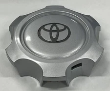 TOYOTA Genuine OEM 4RUNNER 96-02 Center Cap Wheel Hub 42603-35630 NEW