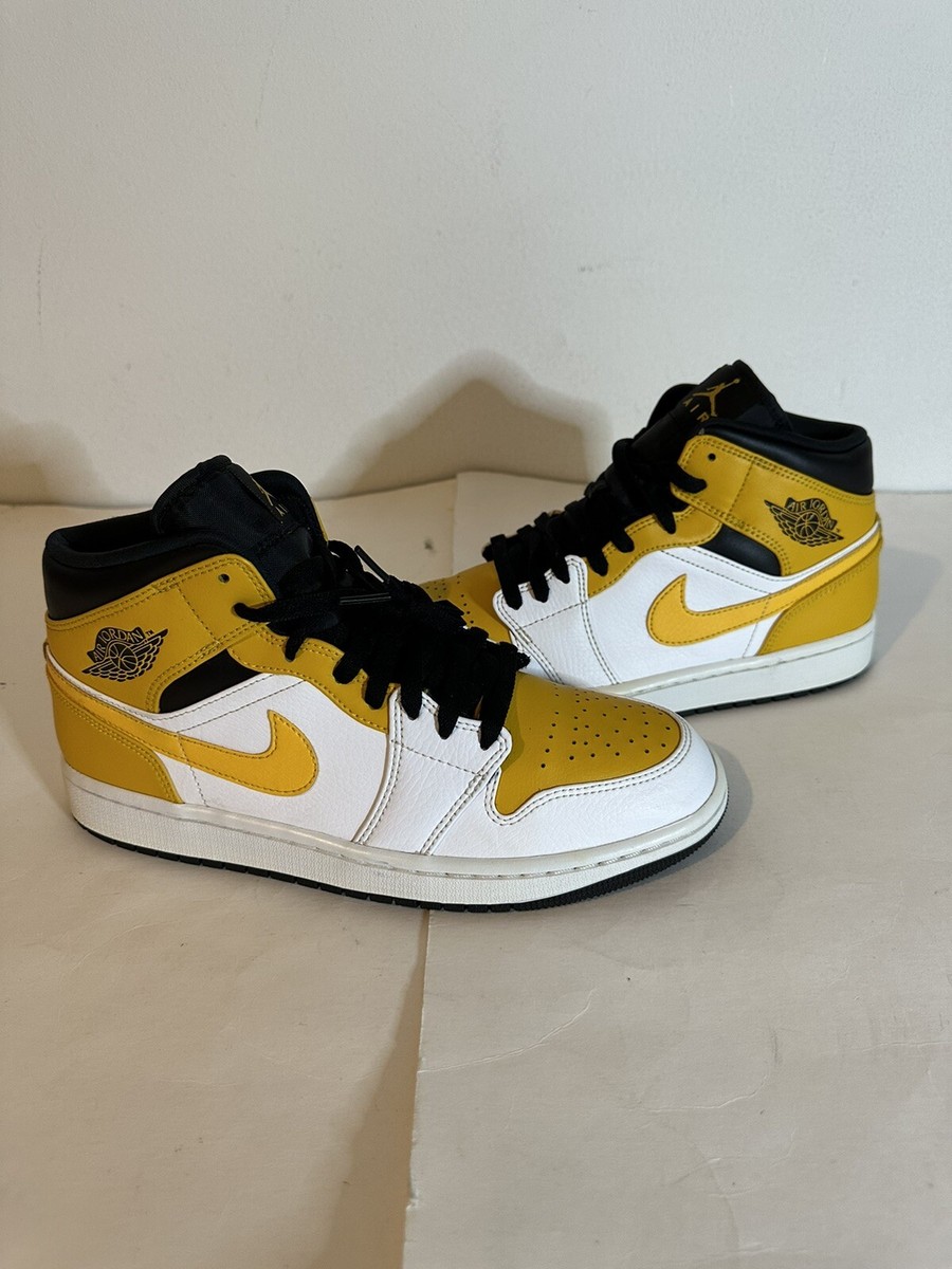 Air Jordan 1 Mid University Gold White Black Yellow 554724  display picture 3
