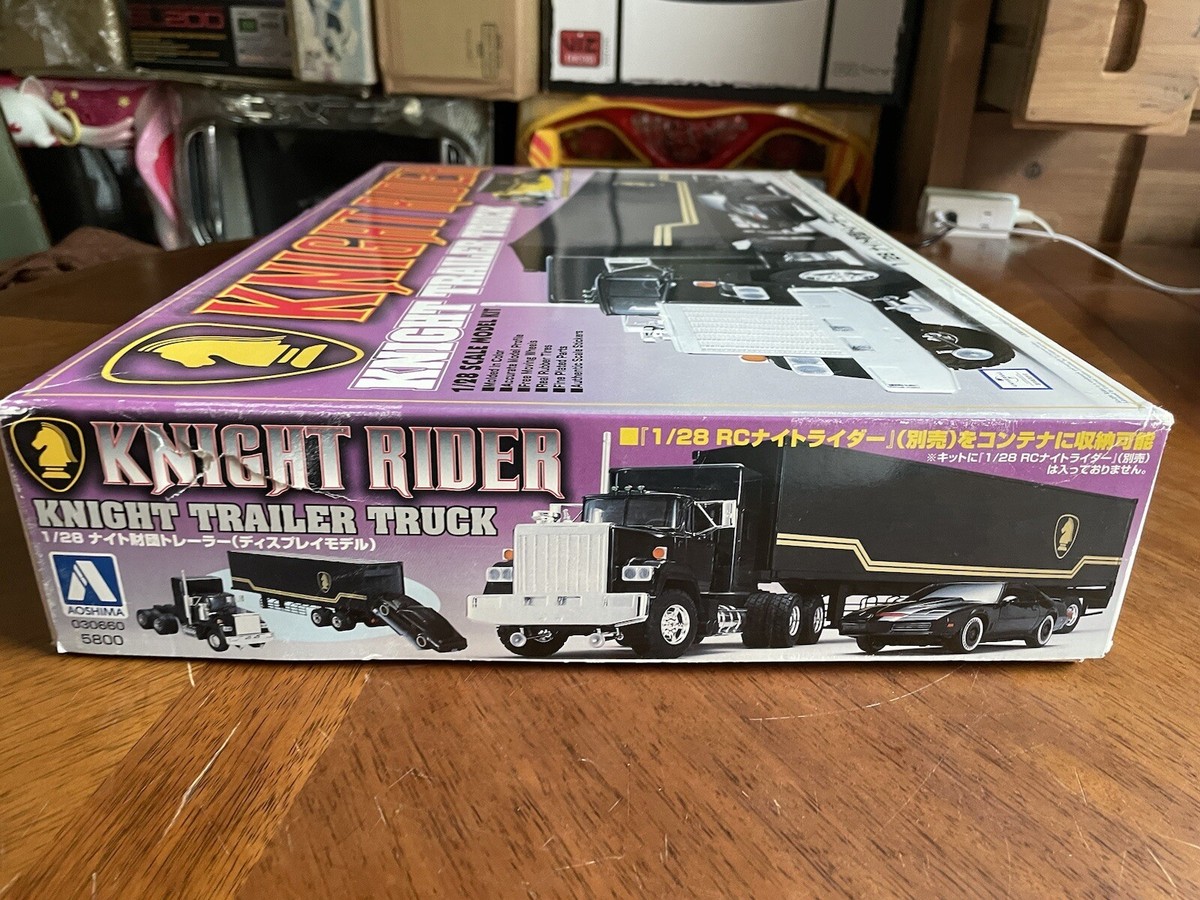 Aoshima KNIGHT RIDER TRAILER TRUCK 1/28 Model Kit #24413 RARE IN