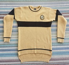 Universal Studios Harry Potter Hufflepuff Sweater Wool XL Scotland Quidditch