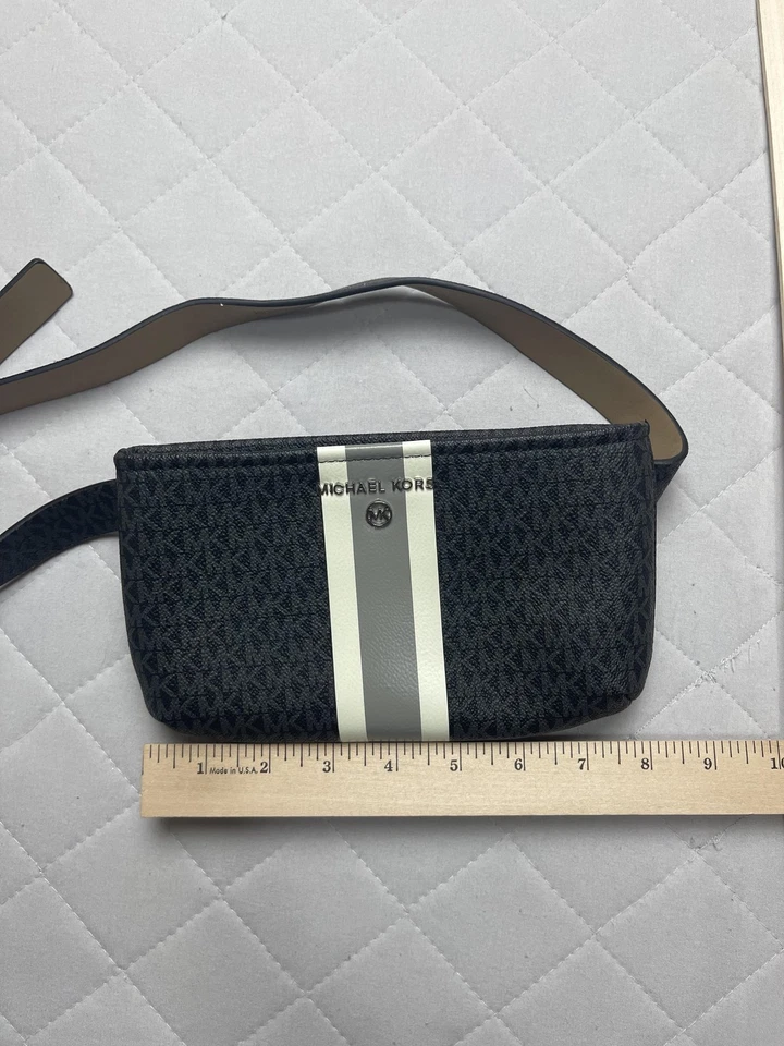 Bolso Cinturón Michael Kors Mujer Pequeño MK Monograma Rayas Cintura Ajustable Cartera Foto 2 de 4