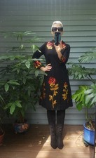 NWOT DESIGNER INSPIRED BLOGGER FAV LITTLE BLACK DRESS HEAVY SEQIUNS EMBROIDERY S