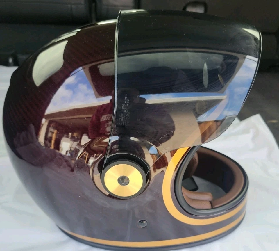 Bell BULLITT Carbon Helmet Transcend Gloss Red/ Gold  SIZE XXL  - Image 2 of 4