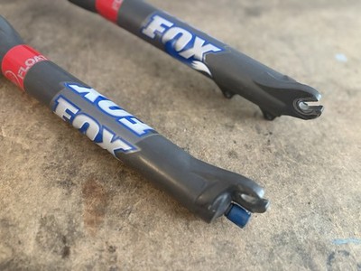 FOX 32 RLC サスペンションフォーク　26インチ Fox Float 32 RLC 140mm Suspension Fork 26” Wheels Mountain Bike 26