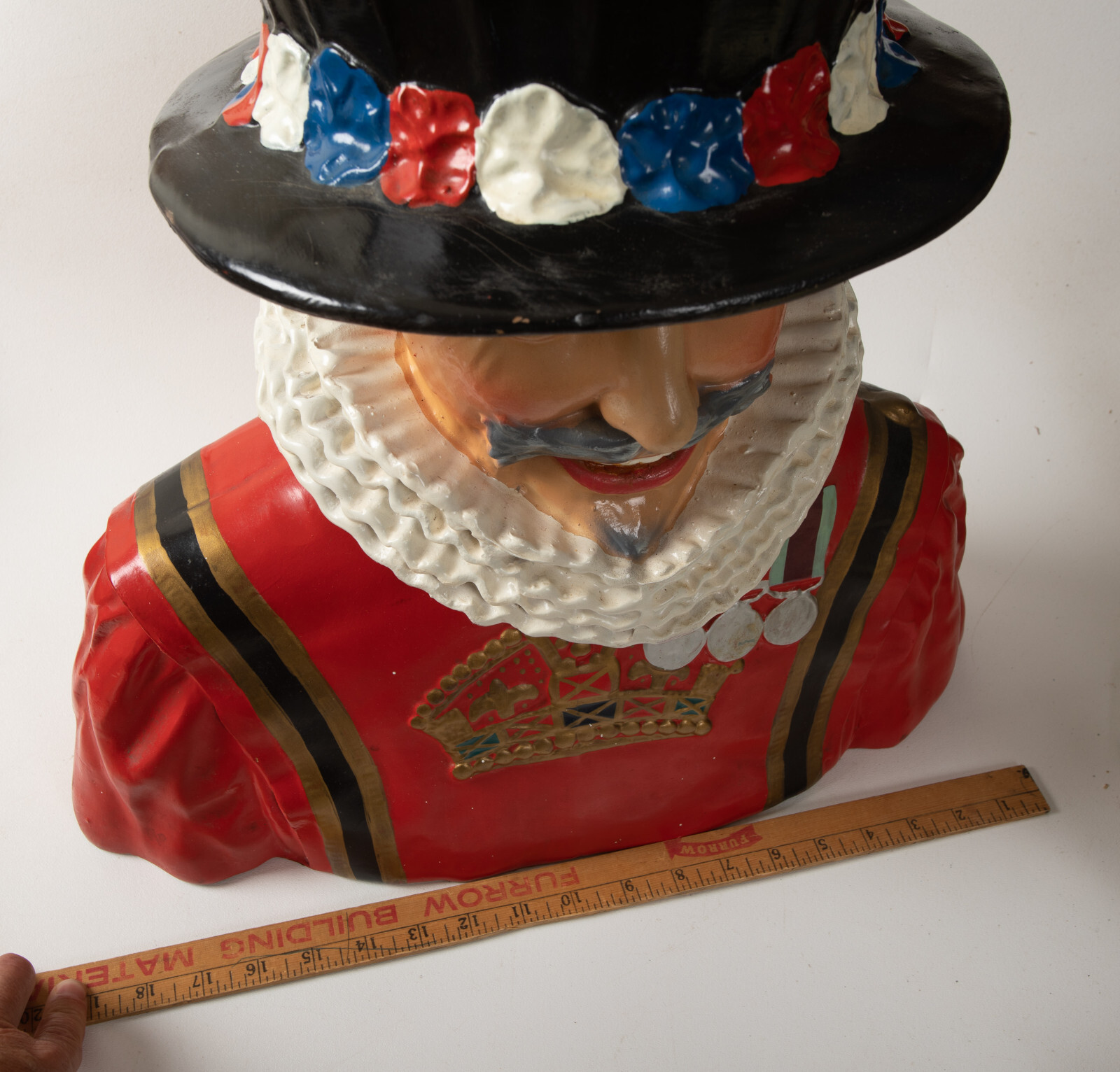 Beefeater's Gin Store Display Bust (HSE) 20