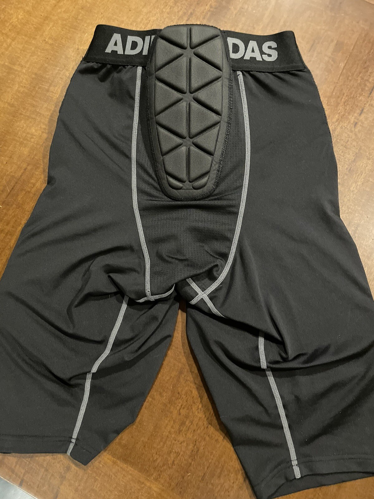 adidas adult techfit 5 pad integrated football girdle