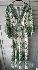Shein Women’s Maxi Dress Green White Boho Floral Print V-Neck Batwing Sleeve M