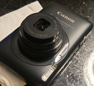 Canon PowerShot Digital ELPH SD1400 IS 14.1MP Digital Camera Set - Works Great!