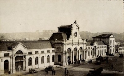 Ak Namur Wallonien, Bahnhof, historische Architektur, Fahrzeuge,... - 4694344