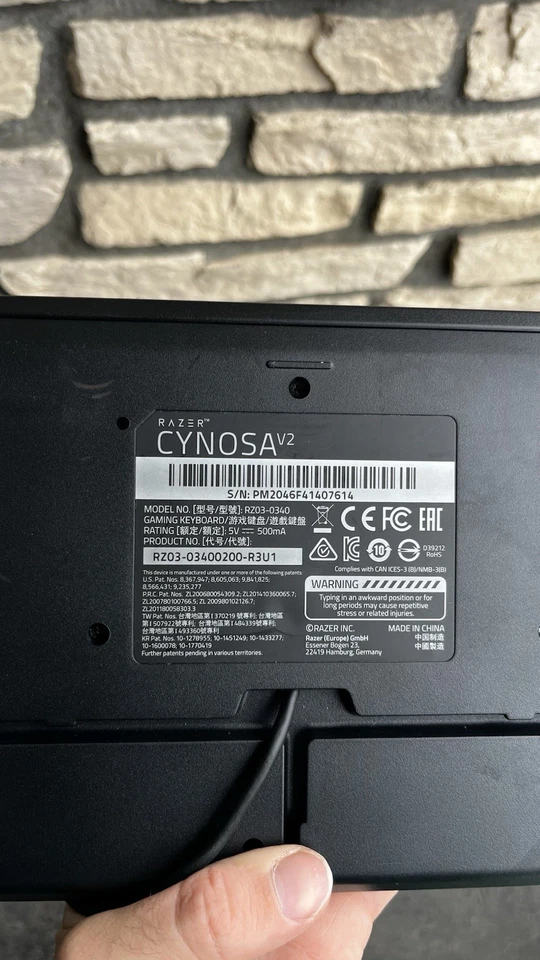 🎮 Razer Cynosa V2 Gaming Keyboard – USB, Full-Size 🎶 - Image 2 of 4