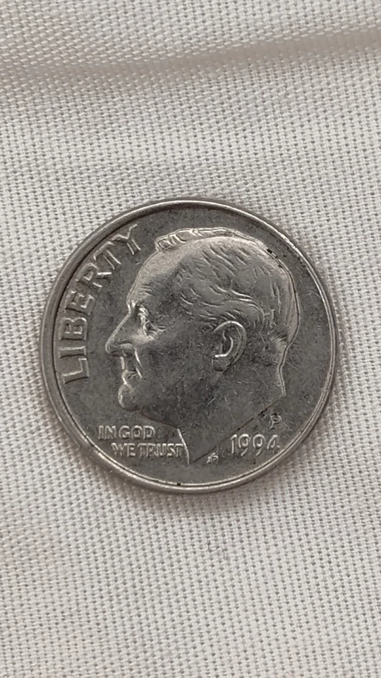 1994 Philadelphia Mint Roosevelt Dime Error Off-center Strike - Image 2 of 4