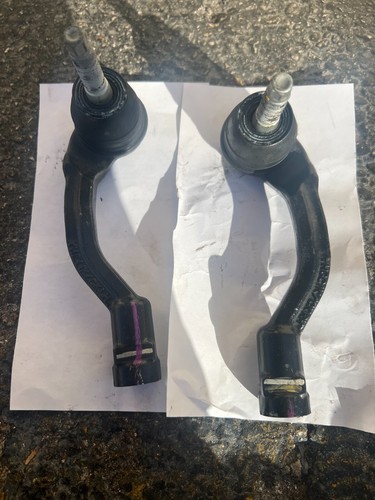 GOOD USED  TWO OUTER TIE RODS  FOR GENESIS  G70 G80 2019-2021