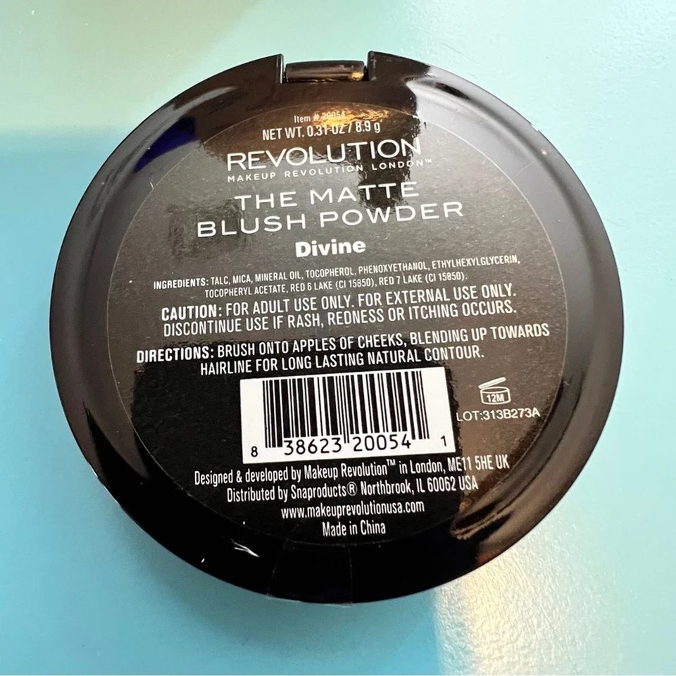 Makeup Revolution Matte Blush “Divine” - Image 2 of 2