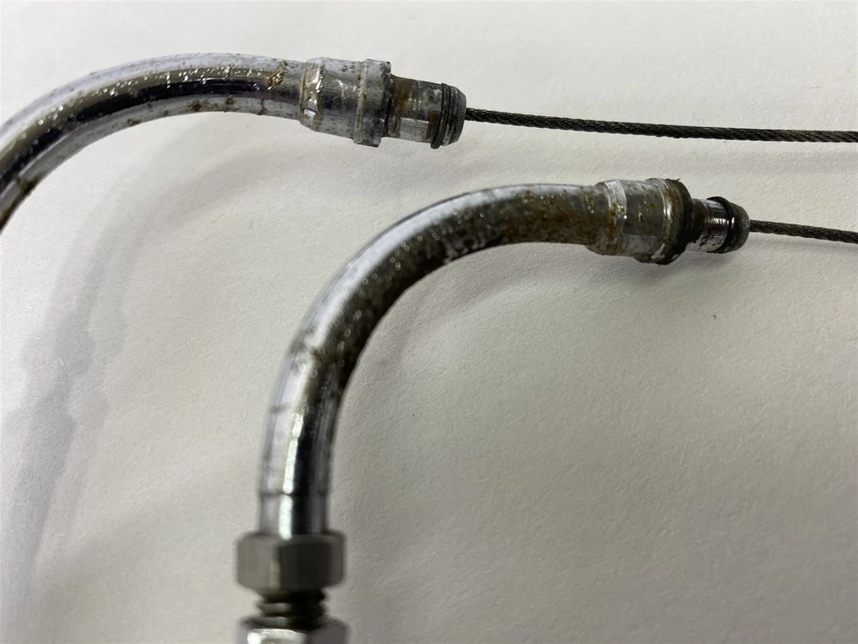  Harley-Davidson Softail 2010 convertible CVO cables de acelerador trenzados 33"  Foto 3 de 4