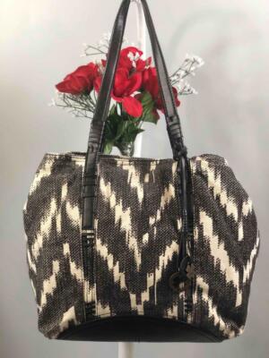 LUCKY BRAND Zig Zag Patten Multi-color Canvas Shoulder Bag