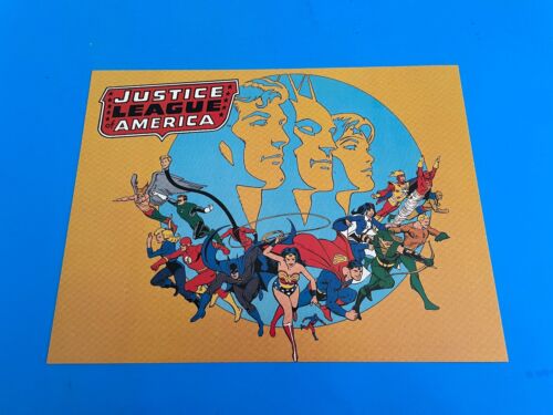 DC UNIVERSE JUSTICE LEAGUE OF AMERICA POSTER PIN UP NEW. - 第 1/3 張圖片