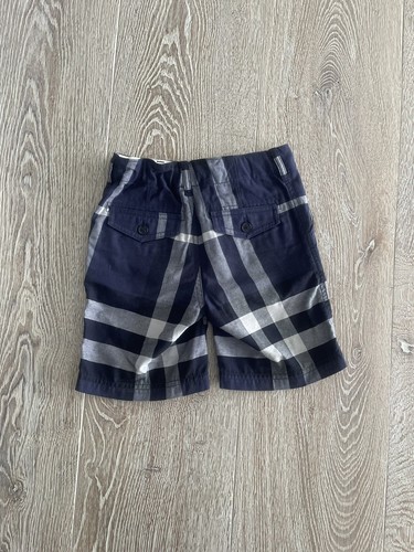 Burberry Boy’s 5Y fits 3-5Y Plaid Navy Shorts new witout tags - Picture 2 of 6