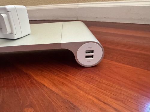 Quirky Space Bar Monitor Stand, Organizer & 6 Port USB 3.0 Hub in White - Picture 4 of 6