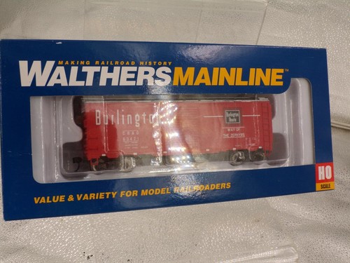 NIB Walthers Mainline 40' AAR boxcar Chicago Burlington & Quincy 910-1776   1T13 | Condition: New