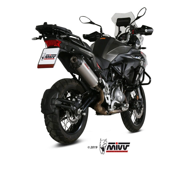 Silencieux MIVV Oval Benelli TRK 502X pour le voyage et le trail