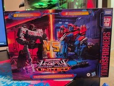 Transformers Legacy United Fractured Friendship Megatron & Orion Pax SDCC - New