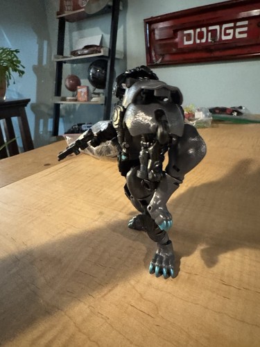 Transformers Legacy Evolution Voyager Nemesis Leo Prime - Picture 2 of 7