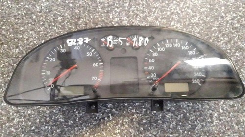 VW PASSAT B5 3B3 Kombiinstrument 3B0919881F 1.90 Diesel 96kw 2002 33972004