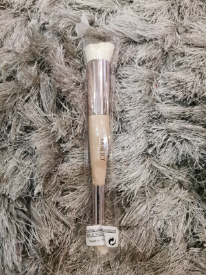 Doll 10 Double Ended Make-up Gesicht Pinsel