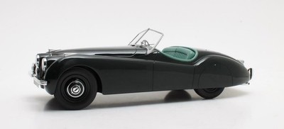 1:12 Jaguar XK 120 OTS 1948-1954, darkgreen Matrix 12ART1001010