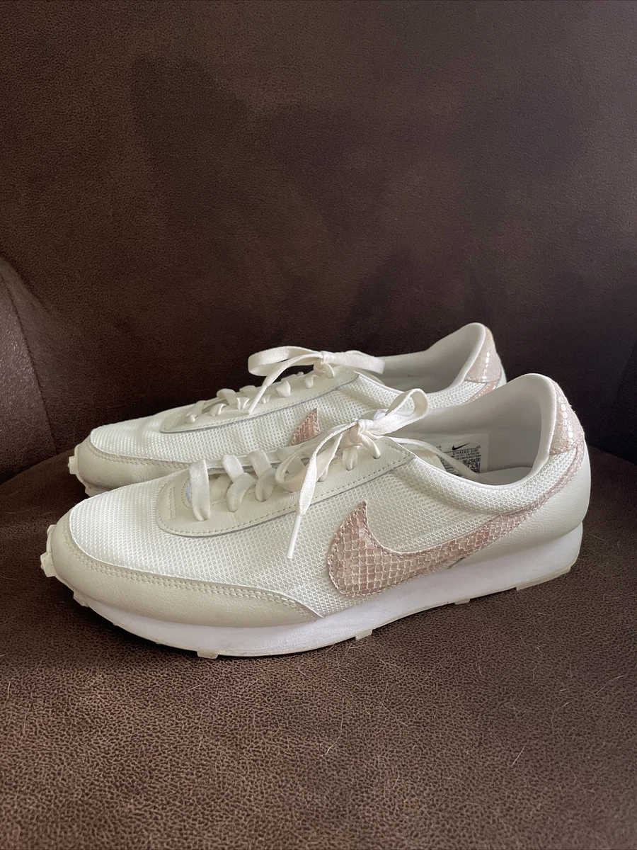 Nike waffle skin cheap