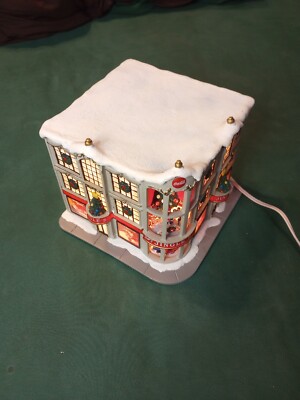 Coca-Cola Holiday Village Jingle's Department Store 2001 Hawthorne Village 79241