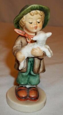 Vintage Goebel HUMMEL Figurine