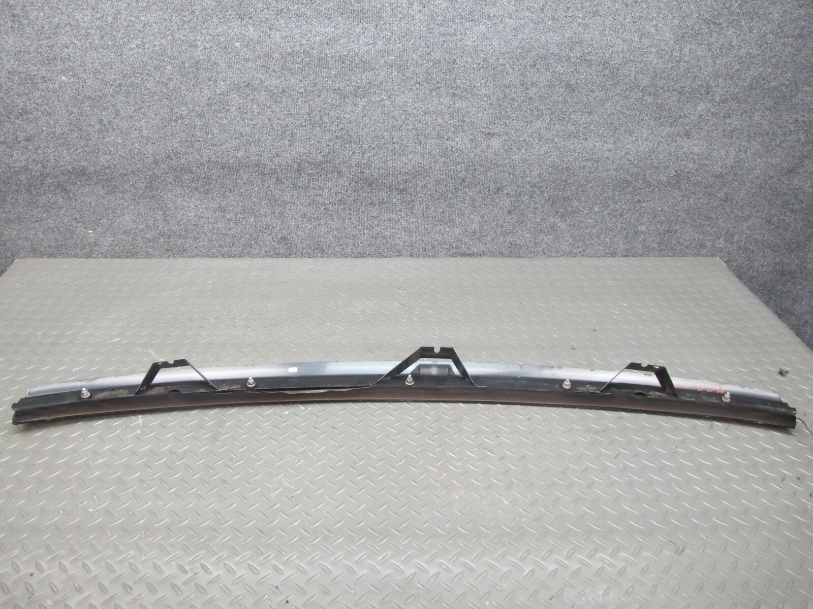 2006-2012 BENTLEY FLYING SPUR REAR CENTER 3RD BRAKE STOP LIGHT LAMP
