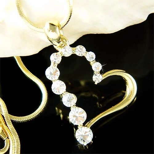 VALENTINO Placcato Oro Cuore Love IN Swarovski Cristallo Valentine Collana Ciondolo Nuovo