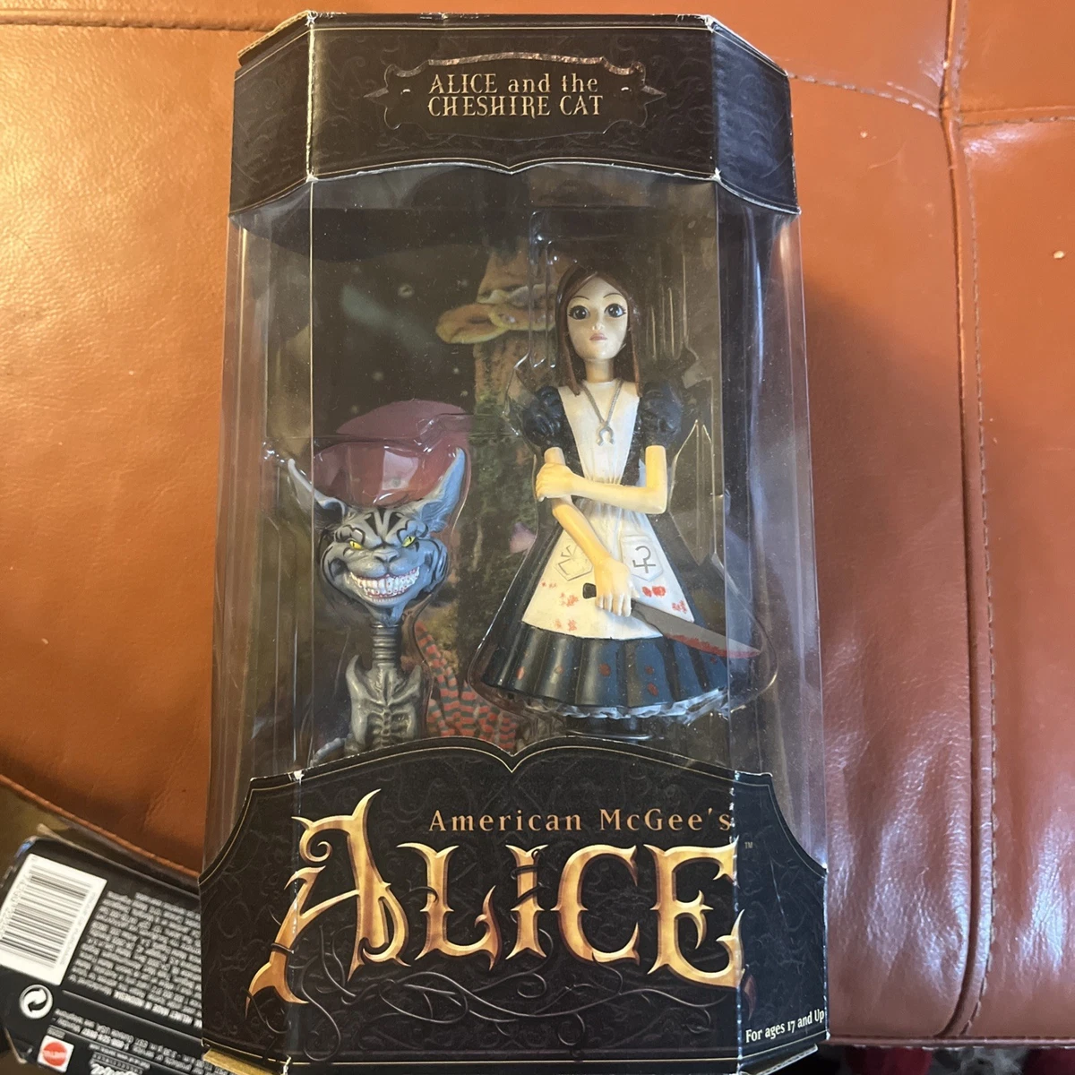 Preços baixos em American mcgee figura de Alice | eBay