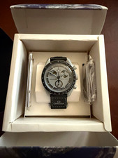 Swatch OMEGA x Swatch MoonSwatch Mission to Pluto Bioceramic Quartz Chrono