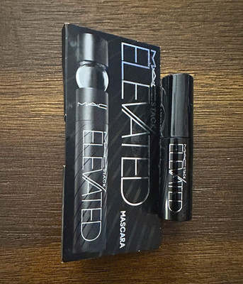 MAC Macstack Elevated Mascara Stack Black Mini Travel 3ml 0.1 oz Argan Oil