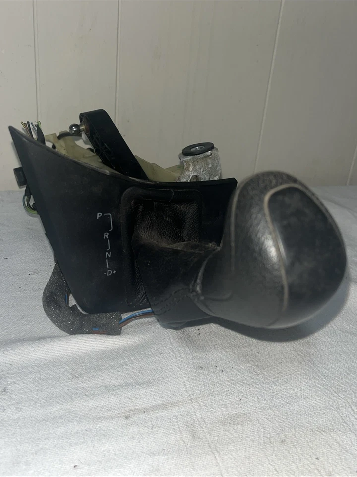 07-18 Mercedes Sprinter AT Transmission Floor Gear Selector Shifter 906267017 - Image 3 of 4