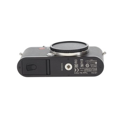 Leica CL (Type 7323) Mirrorless Camera, Black Anodized {24MP