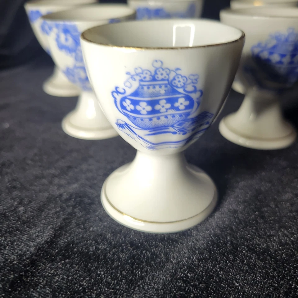 Набор из 6 винтажных чашек для яиц, фарфор с золотым ободком, синяя передача - Изображение 4 из 4