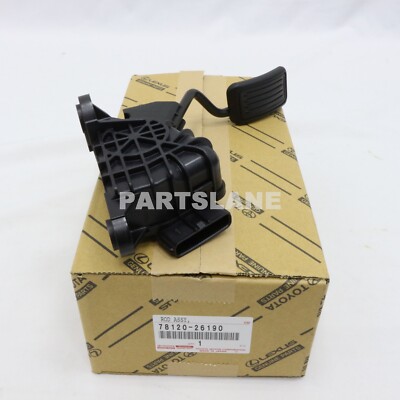 Toyota Hiace GDH201 OEM Genuine Accelerator Pedal Rod 78120-26190