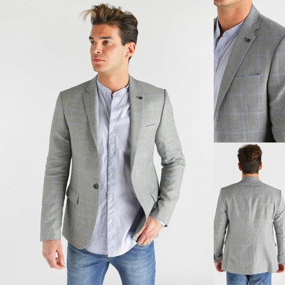 abito uomo elegante estivo