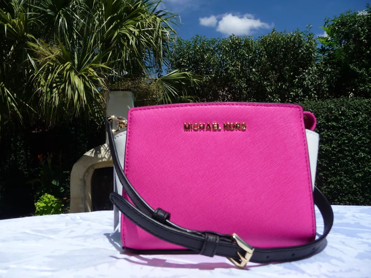 Michael Michael Kors Selma Colorblock Mini Messenger Black White